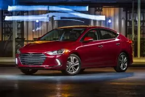 Hyundai redesigned 2017 Elantra