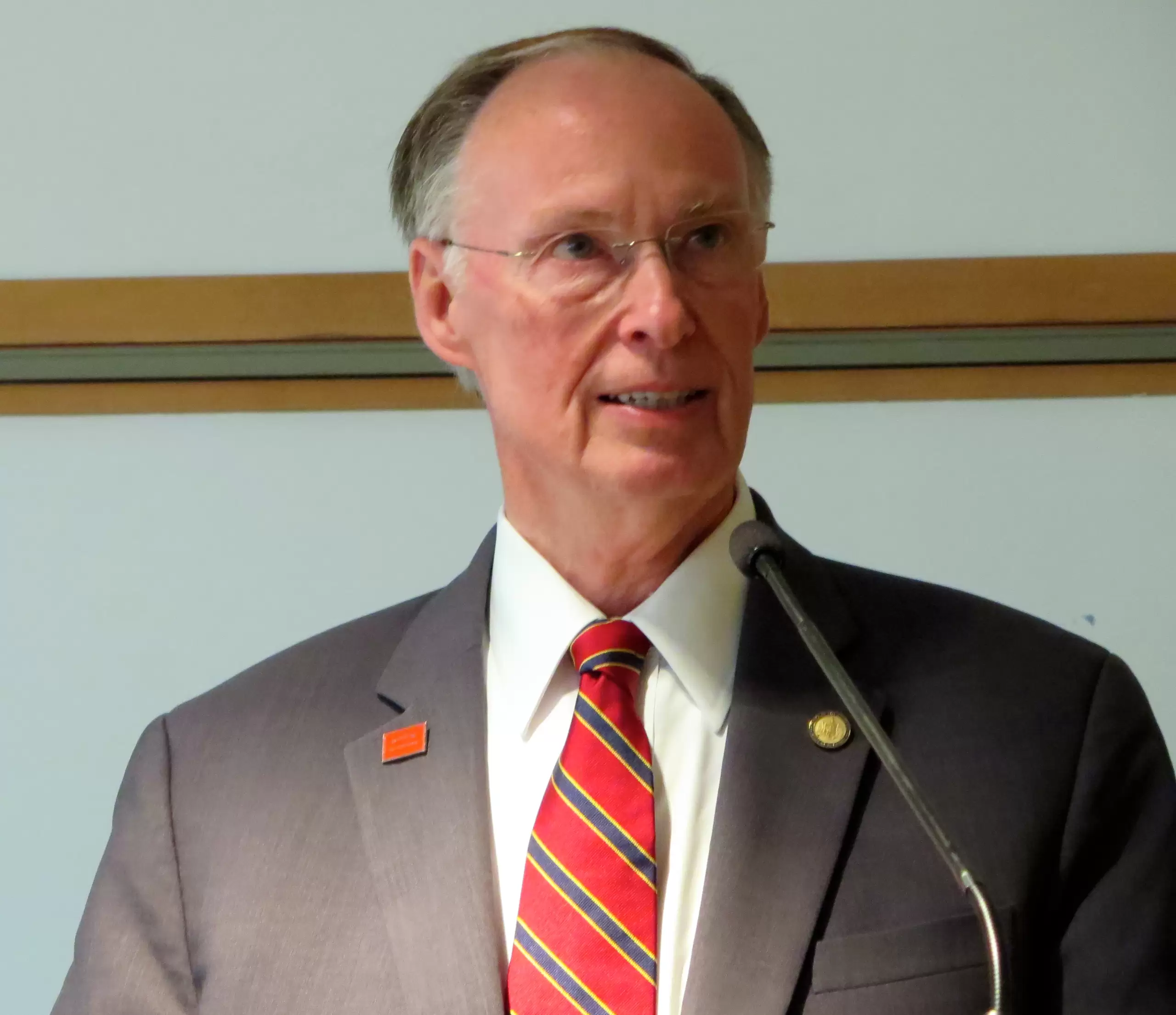 Governor Robert Bentley will meet with 12 companies on day two of Paris Air Show