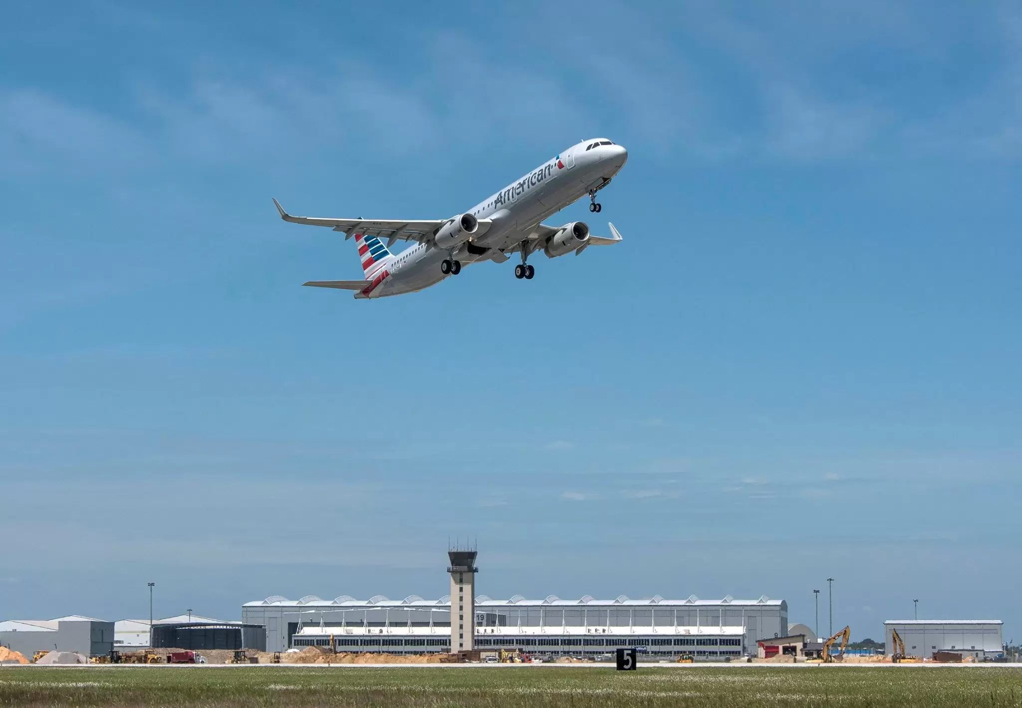 American Airlines gets its first Alabama-made Airbus A321
