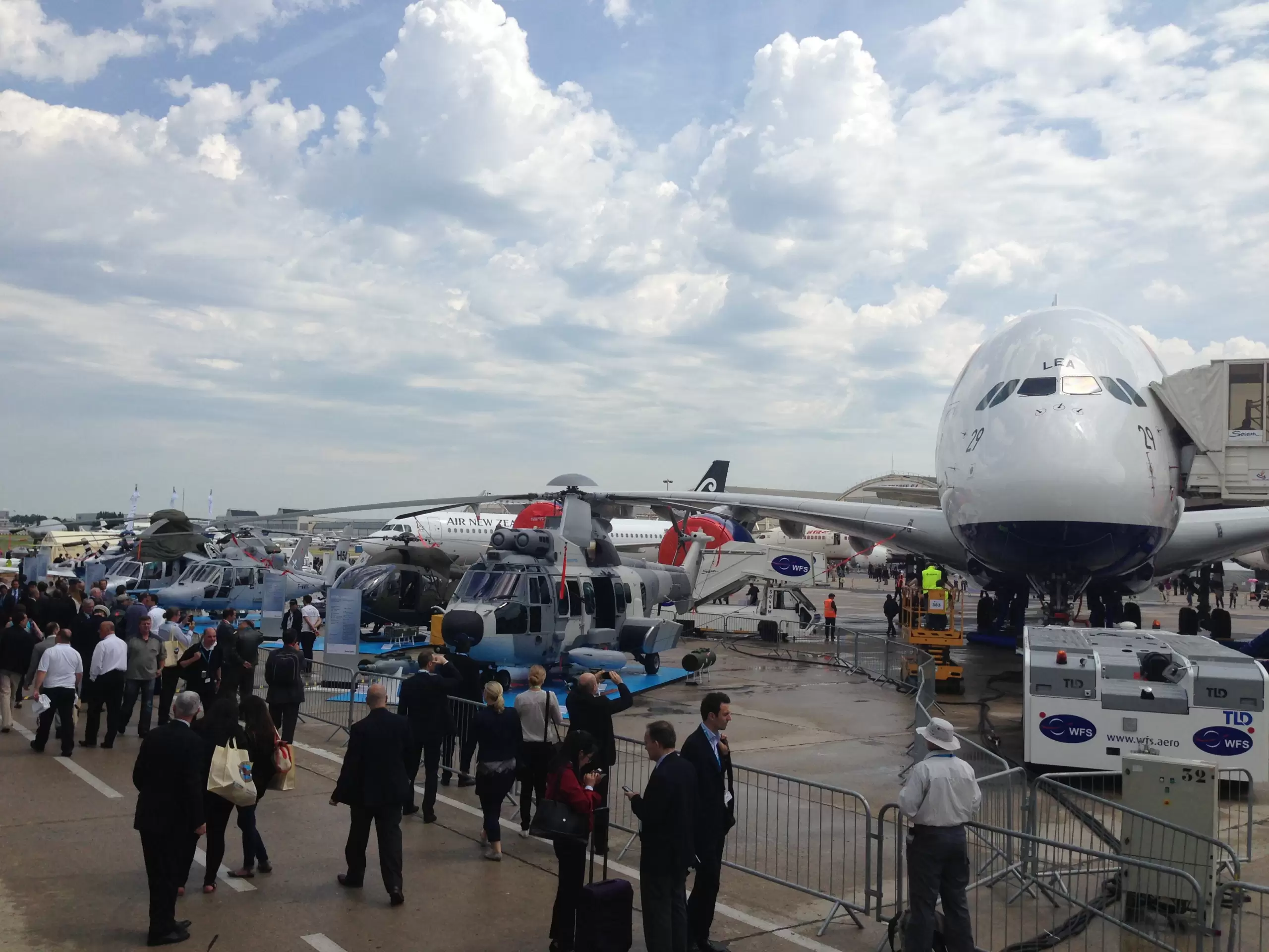 Photo Gallery: Day 1 for Alabama team at Paris Air Show
