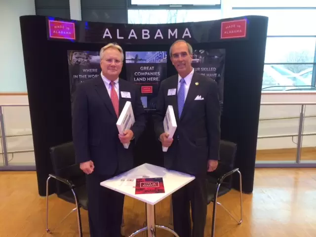 Mobile Mayor Sandy Stimpson addresses 300 aviation suppliers at event in Germany