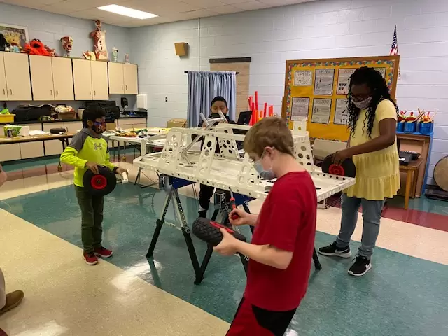 Boeing grant prepares Decatur students for in-demand STEM careers
