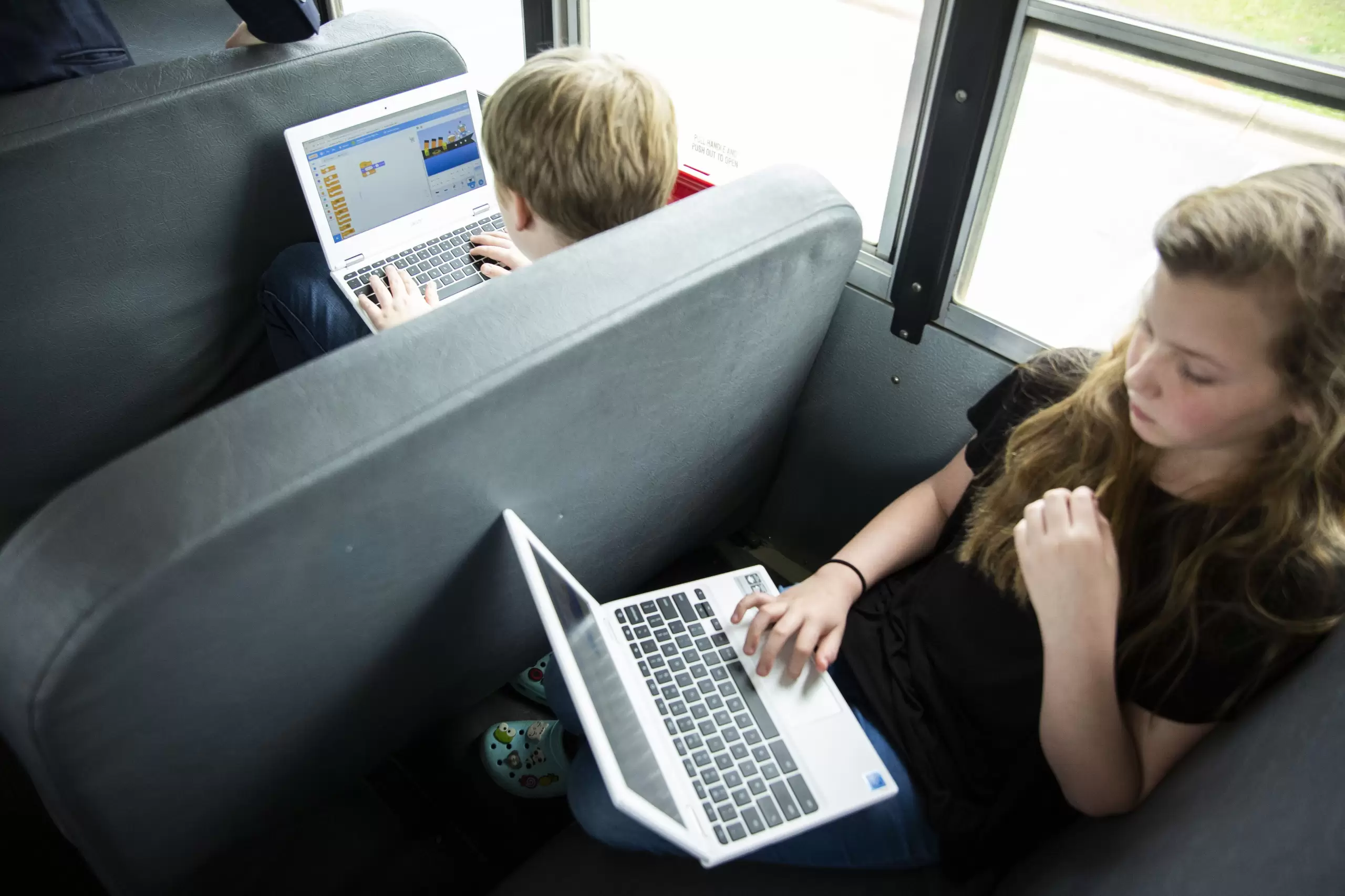Google brings Wi-Fi-equipped school buses to Alabama city