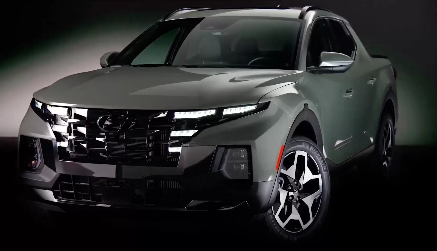 Hyundai debuts new Santa Cruz ahead of Alabama production launch