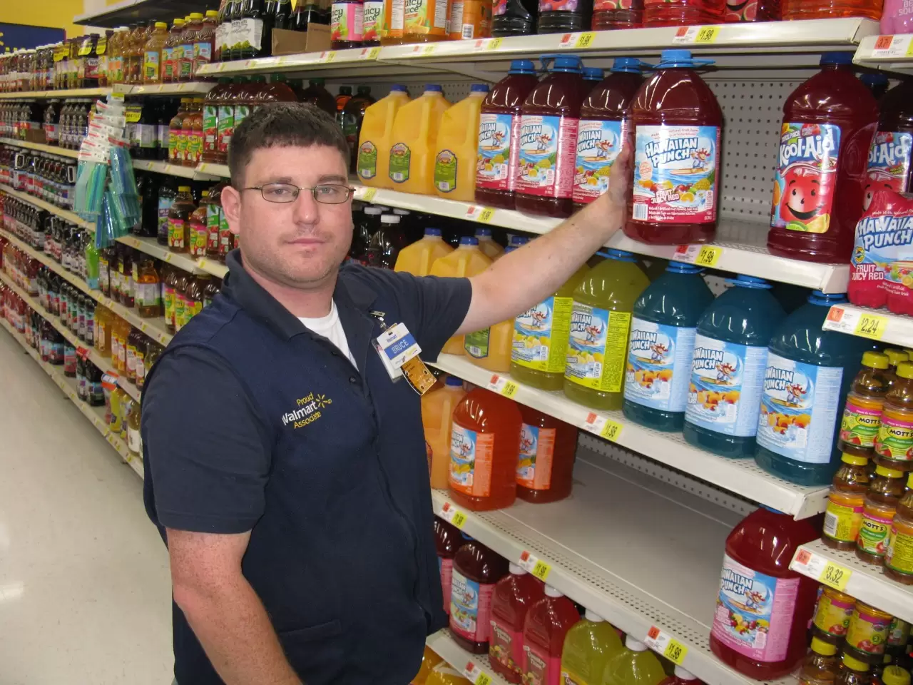 Walmart Alabama veteran hires top 3,900 in ‘Welcome Home’ program