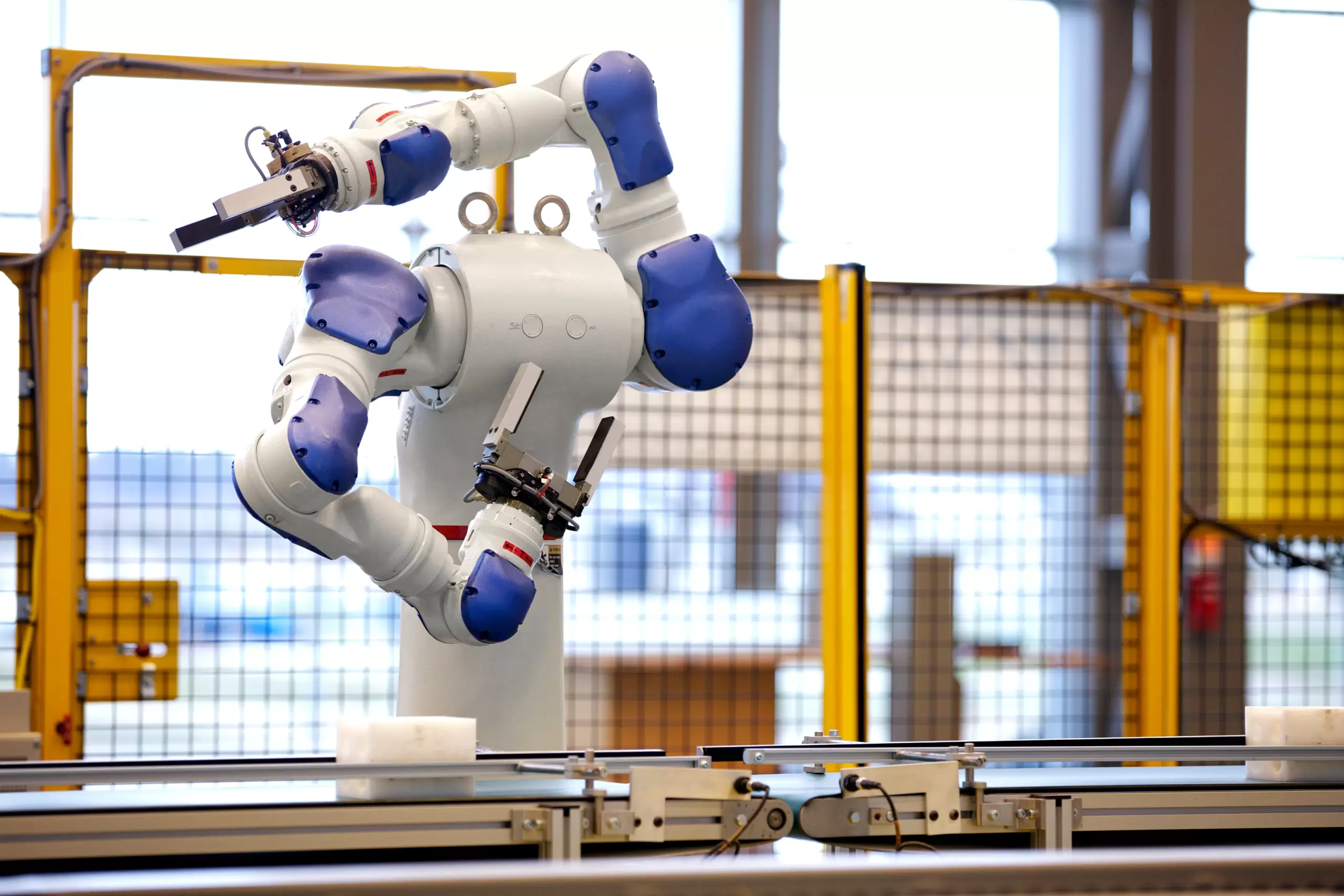 Industrial robots training center prepares Alabama workers for high-tech manufacturing jobs